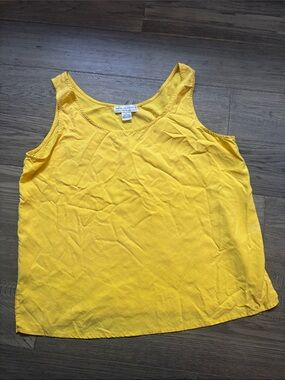 Saks Fifth Avenue | Real Clothes 100% Silk Yellow Tank Top Size Large